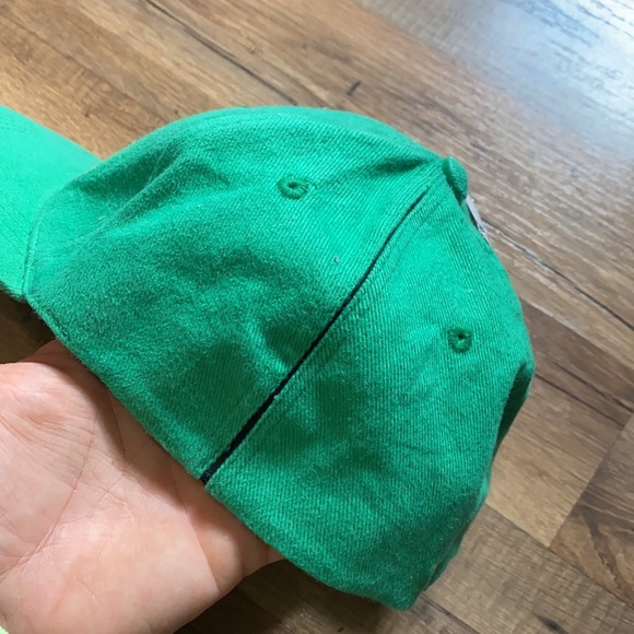 2001 Nike Hockey Team Is Trust Hat - Picture 8 of 9